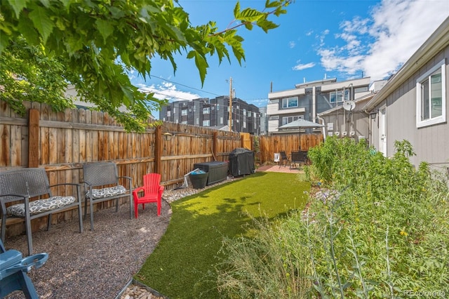 view of yard with a patio