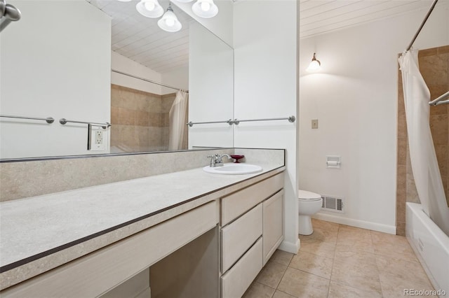 150 Apache Trl, Woodland Park, CO 80863 - full bath with toilet, vaulted ceiling, vanity, tile patterned flooring, and shower / tub combo with curtain