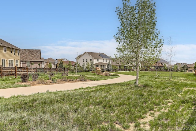 2165 Summerlin Ln, Longmont, CO 80503 - view of yard featuring a residential view