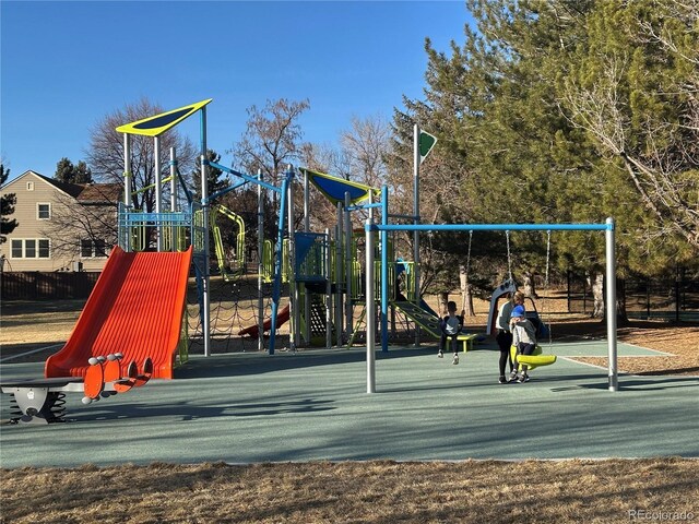 2266 S Kenton St, Aurora, CO 80014 - view of communal playground