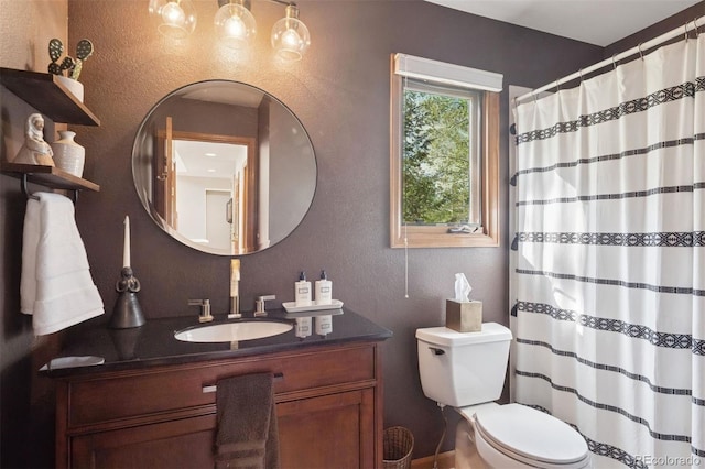 31402 N Bermuda Dunes Dr, Evergreen, CO 80439 - bathroom featuring a textured wall, vanity, and curtained shower