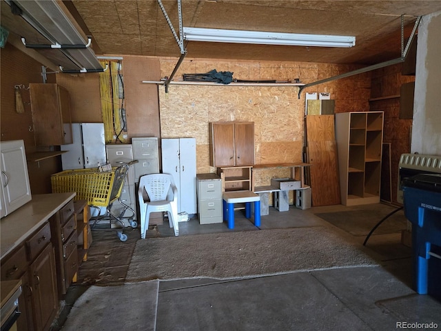 5621 Demott Ave, Commerce City, CO 80022 - interior space