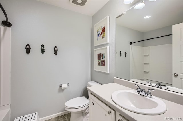 5010 Eaglewood Ln, Johnstown, CO 80534 - full bathroom featuring baseboards and vanity