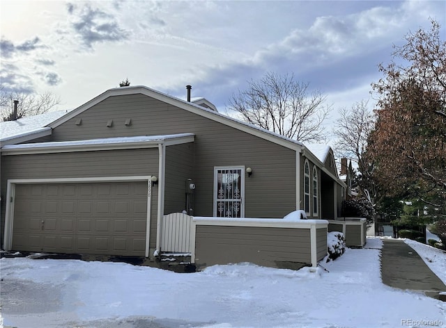 view of front of property featuring an attached garage