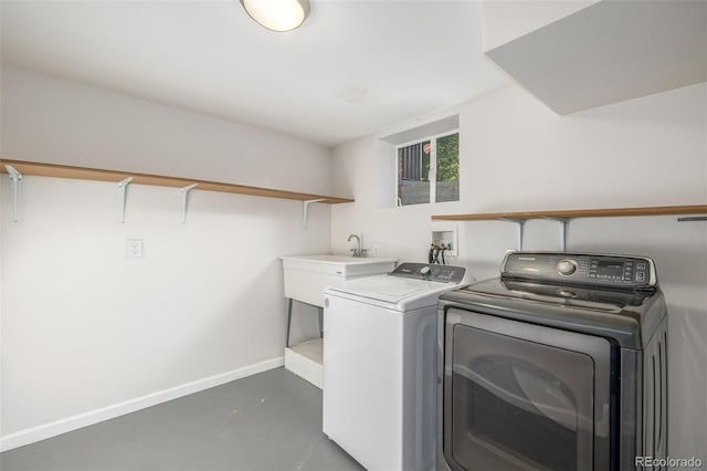 6273 S Prescott St, Littleton, CO 80120 - washroom featuring independent washer and dryer and baseboards