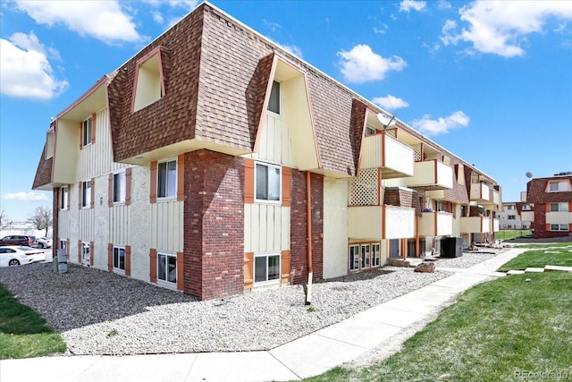 10211 Ura Ln Unit 101, Thornton, CO 80260 - view of property with a residential view