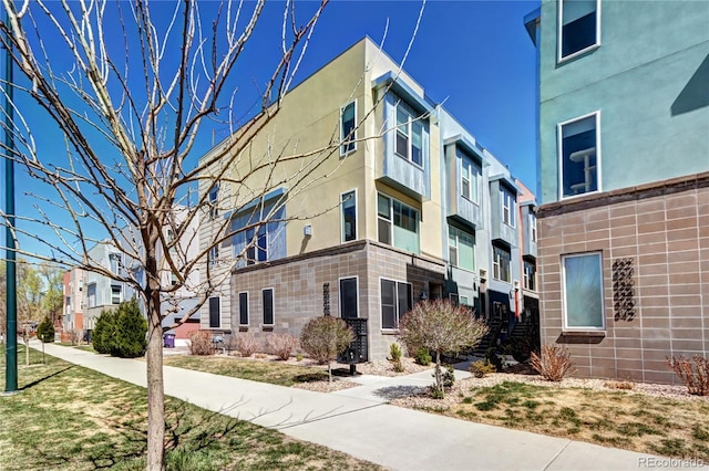 852 Kalamath St, Denver, CO 80204 - view of building exterior with a residential view