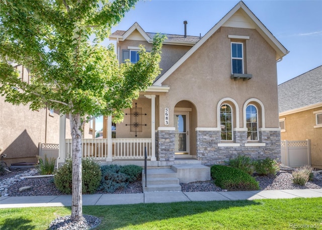 view of front of property featuring a porch