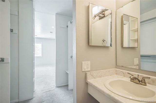 bathroom with vanity