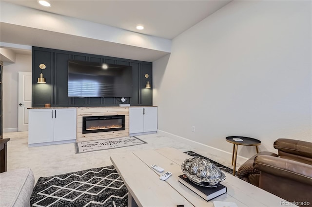 21038 E Quincy Pl, Aurora, CO 80015 - living room with a glass covered fireplace and recessed lighting