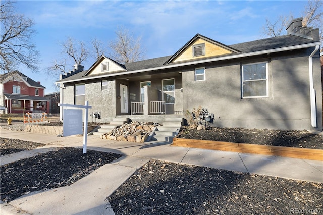 view of front of house with a porch