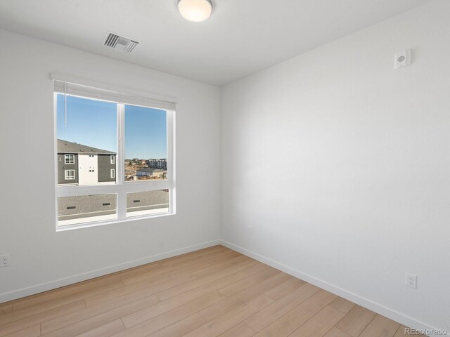 6153 N Ceylon St Unit 307, Denver, CO 80249