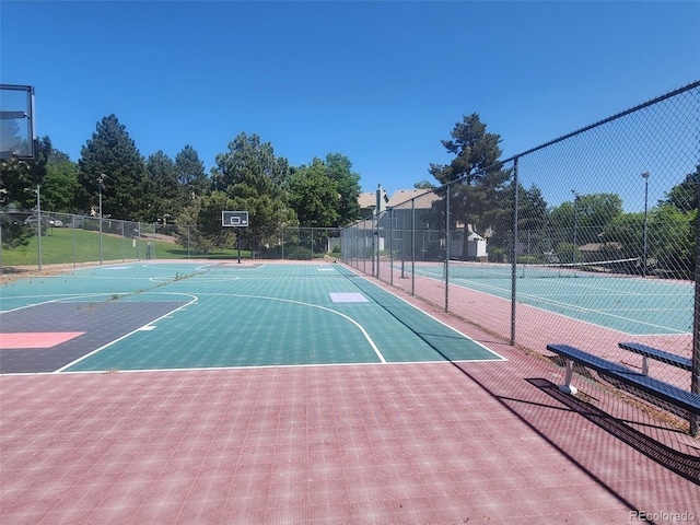 3912 S Richfield Way, Aurora, CO 80013 - view of sport court featuring community basketball court