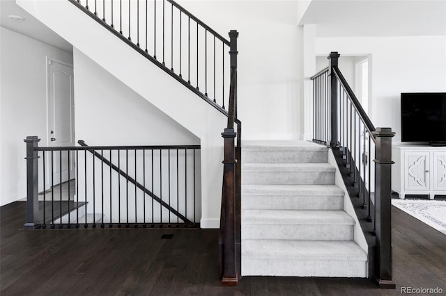 500 176th Ave, Broomfield, CO 80023 - staircase featuring baseboards and wood finished floors