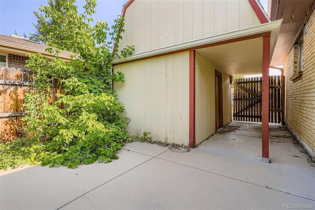 12576 W 7th Ave, Lakewood, CO 80401 - view of patio with a gate