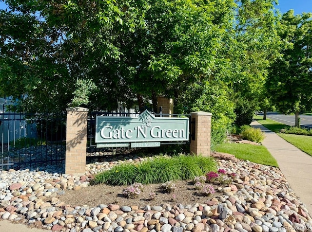 53 Douglas Dr S, Broomfield, CO 80020 - view of community / neighborhood sign