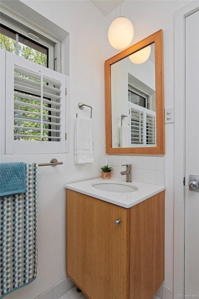 2500 Locust St, Denver, CO 80207 - bathroom with vanity