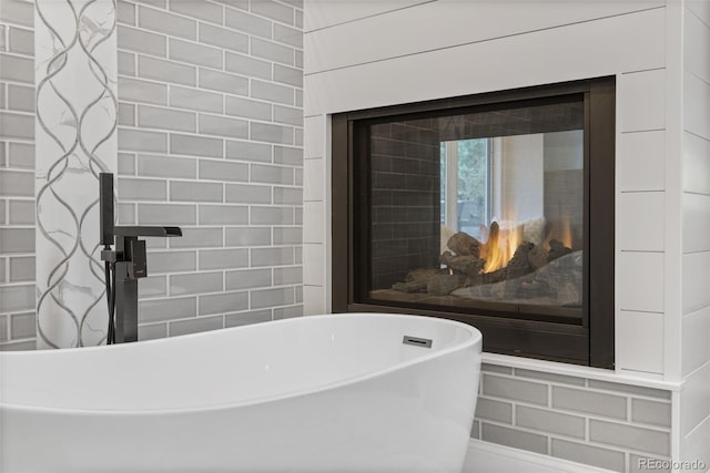 22454 Anasazi Way, Golden, CO 80401 - bathroom featuring a soaking tub
