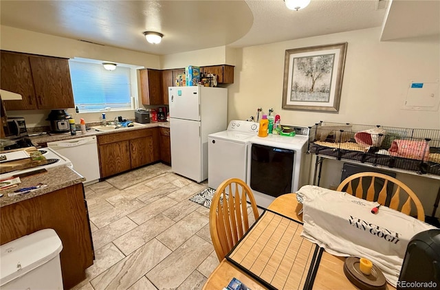 2910 Straus Ln, Colorado Springs, CO 80907 - photo 7
