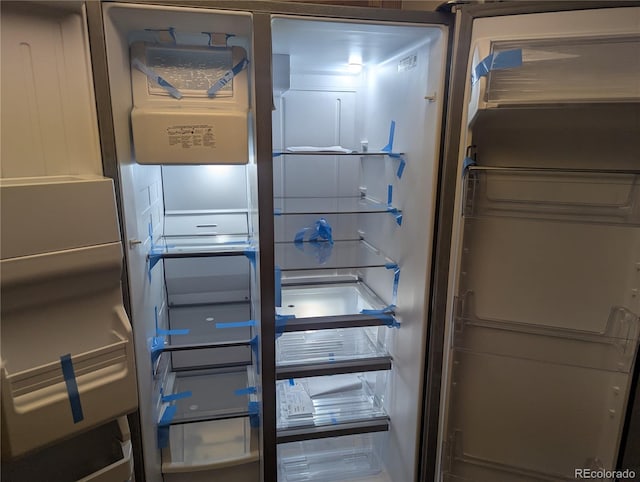 12338 W Dorado Pl Unit 107, Littleton, CO 80127 - details with fridge