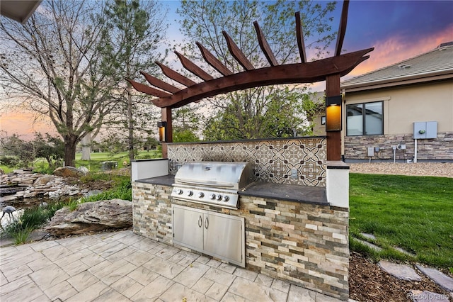 18 Club Ln, Littleton, CO 80123 - patio terrace at dusk featuring a pergola, area for grilling, and a grill
