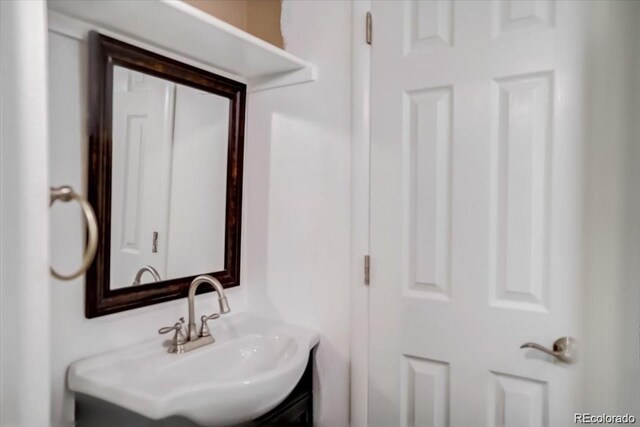 7870 W 87th Dr Unit J, Arvada, CO 80005 - bathroom with a sink