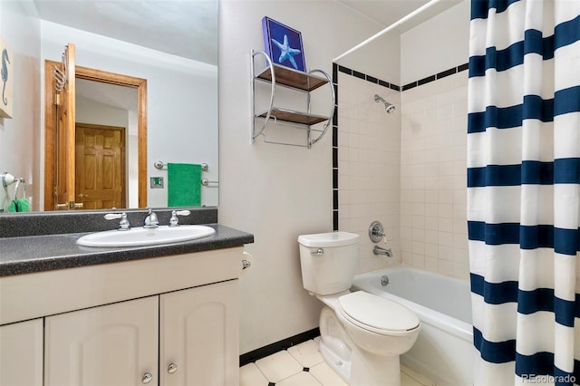 2650 S Vaughn Way Unit B, Aurora, CO 80014 - bathroom with toilet, shower / bath combo, vanity, and baseboards