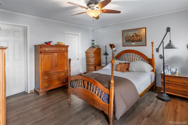 bedroom with crown molding, dark wood-type flooring, and ceiling fan