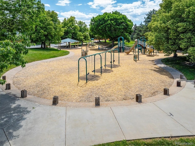 5451 W 73rd Ave, Westminster, CO 80003 - view of property's community with a gazebo