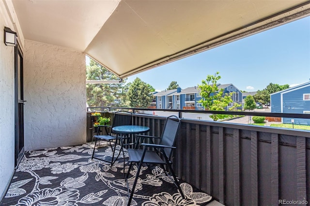 2301 E Fremont Ave Unit W08, Centennial, CO 80122 - balcony featuring a residential view
