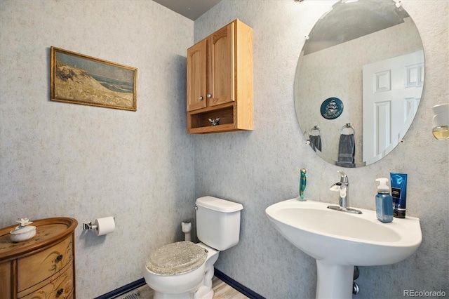 10754 Towerbridge Cir, Highlands Ranch, CO 80130 - photo 13