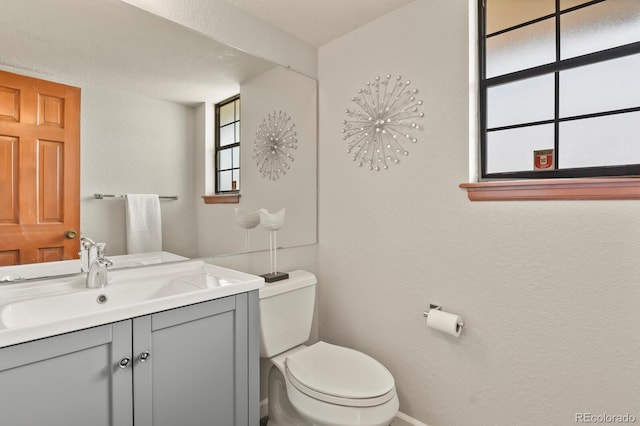 140 S Fraser Cir, Aurora, CO 80012 - photo 17