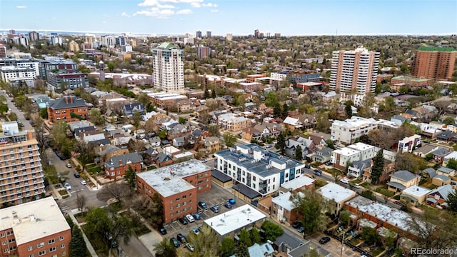 bird's eye view with a view of city