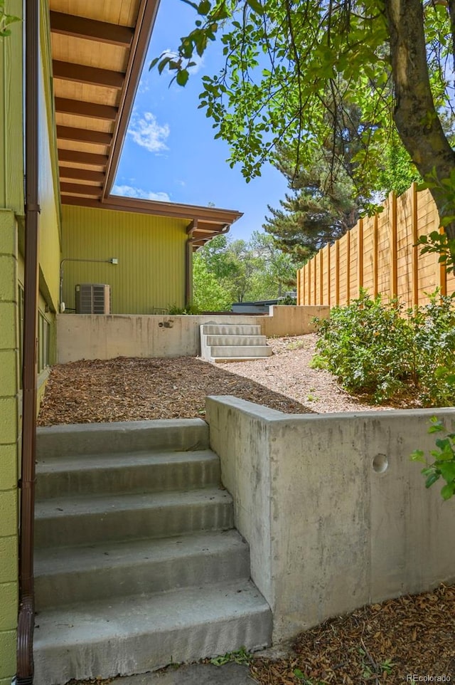 5450 Mohawk Rd, Littleton, CO 80123 - view of staircase