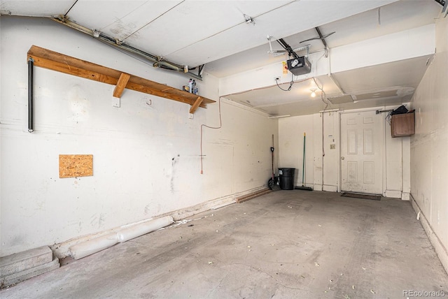 19192 E Wyoming Pl Unit 105, Aurora, CO 80017 - garage with a garage door opener