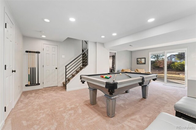 rec room featuring recessed lighting, light colored carpet, billiards, and baseboards