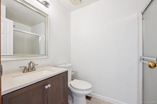 3094 W 107th Pl Unit B, Westminster, CO 80031 - full bath featuring vanity and a shower with shower door