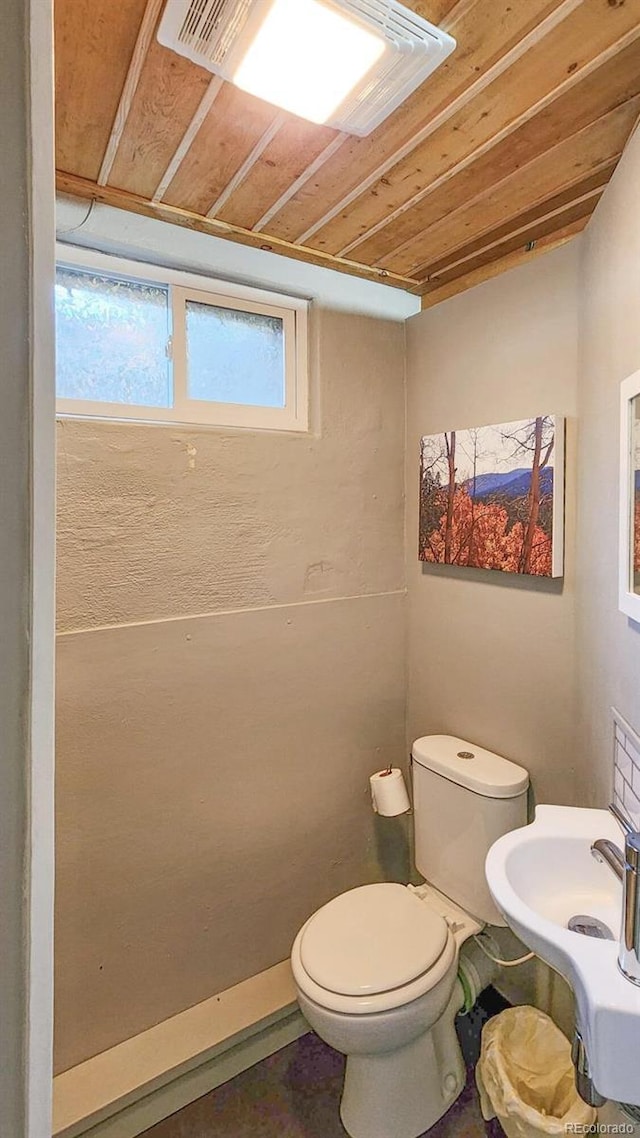 1205 N Linden Ave, Trinidad, CO 81082 - bathroom featuring toilet