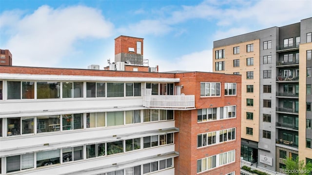 1196 N Grant St Unit 705, Denver, CO 80203 - view of apartment building / complex