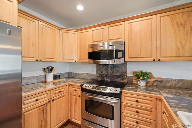 113 Lookout Ridge Dr, Dillon, CO 80435 - kitchen featuring stainless steel appliances, light brown cabinets, recessed lighting, and tile counters
