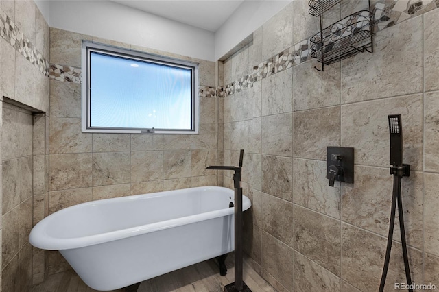 bathroom featuring a bathing tub