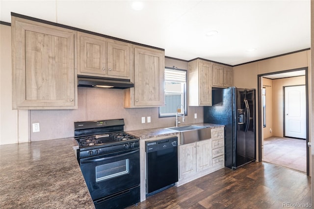 916 Glen Heather Ct, Dacono, CO 80514 - kitchen with black appliances, under cabinet range hood, decorative backsplash, light brown cabinetry, and crown molding
