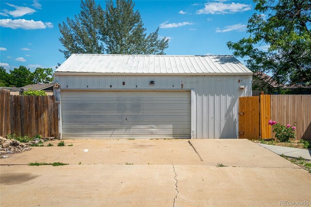 916 Glen Heather Ct, Dacono, CO 80514 - view of detached garage