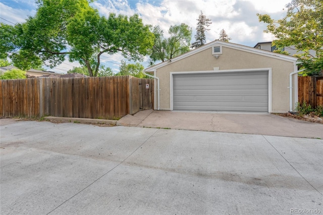 404 S Jasmine St, Denver, CO 80224 - view of garage