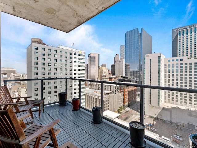891 14th St Unit 1709, Denver, CO 80202 - balcony with a skyline view
