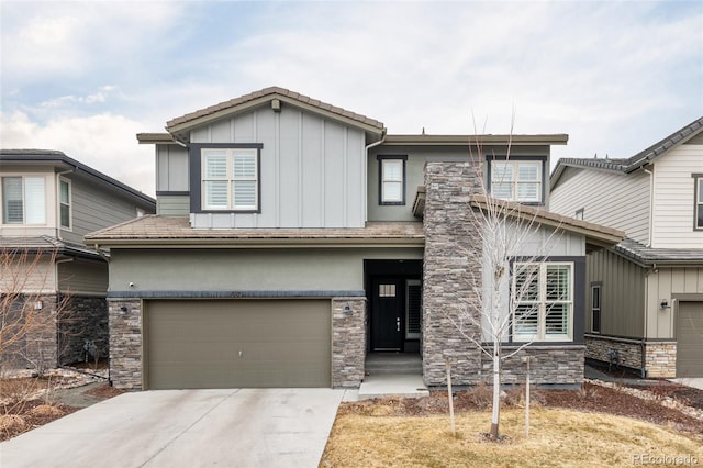 view of front of home with a garage