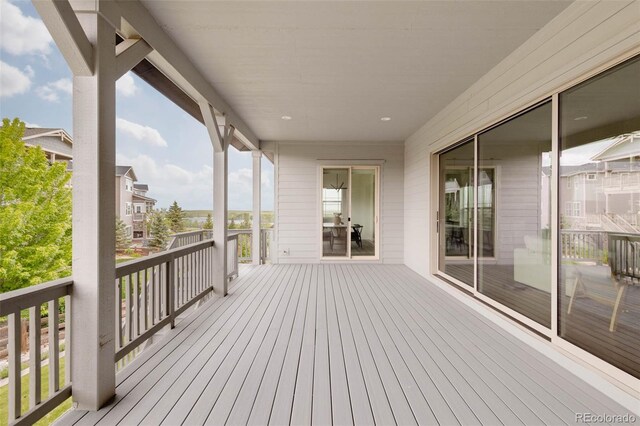 6608 S White Crow Ct, Aurora, CO 80016 - view of wooden deck