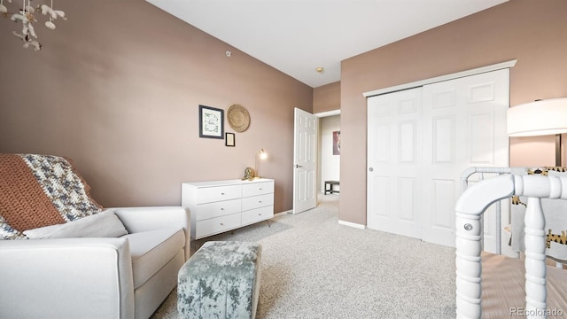 sitting room with light carpet