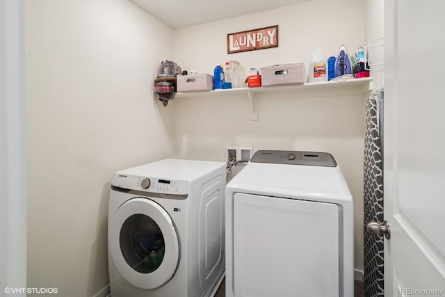 1143 Williams Loop, Elizabeth, CO 80107 - laundry area featuring washer and clothes dryer