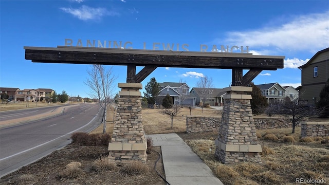 view of home's community with a residential view